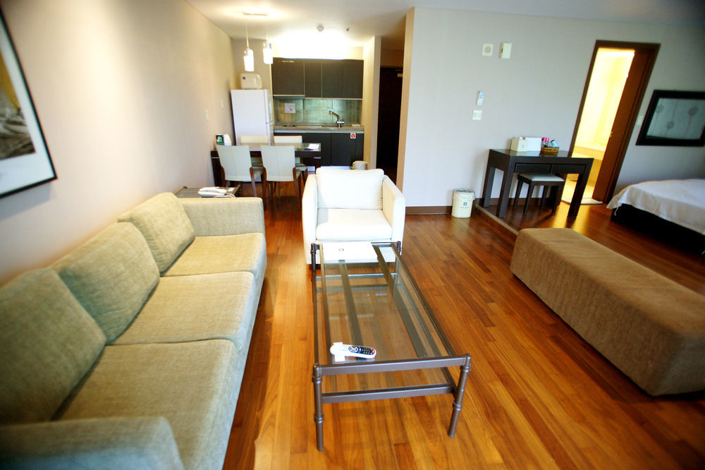 Lake Hills Jeju Resort Seogwipo Eksteriør bilde