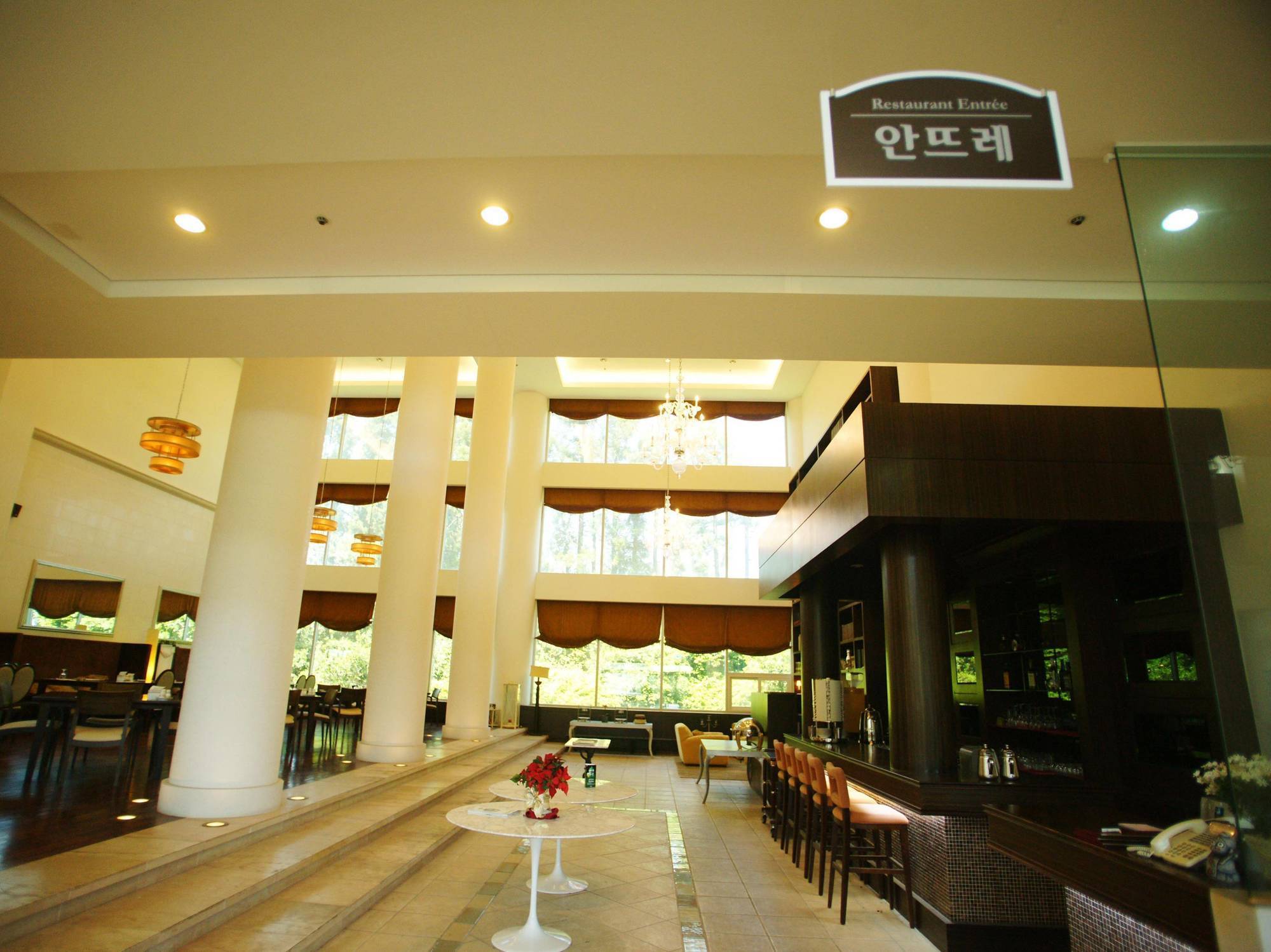Lake Hills Jeju Resort Seogwipo Eksteriør bilde